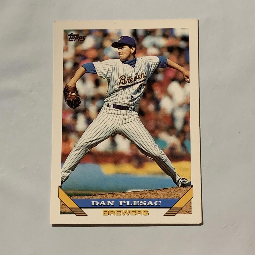 1993 Topps Dan Plesac Milwaukee Brewers Baseball‎ Card #16